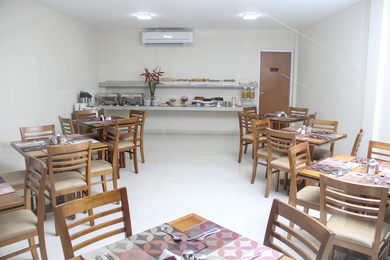 Hotel Executive Delmiro Gouveia Bagian luar foto