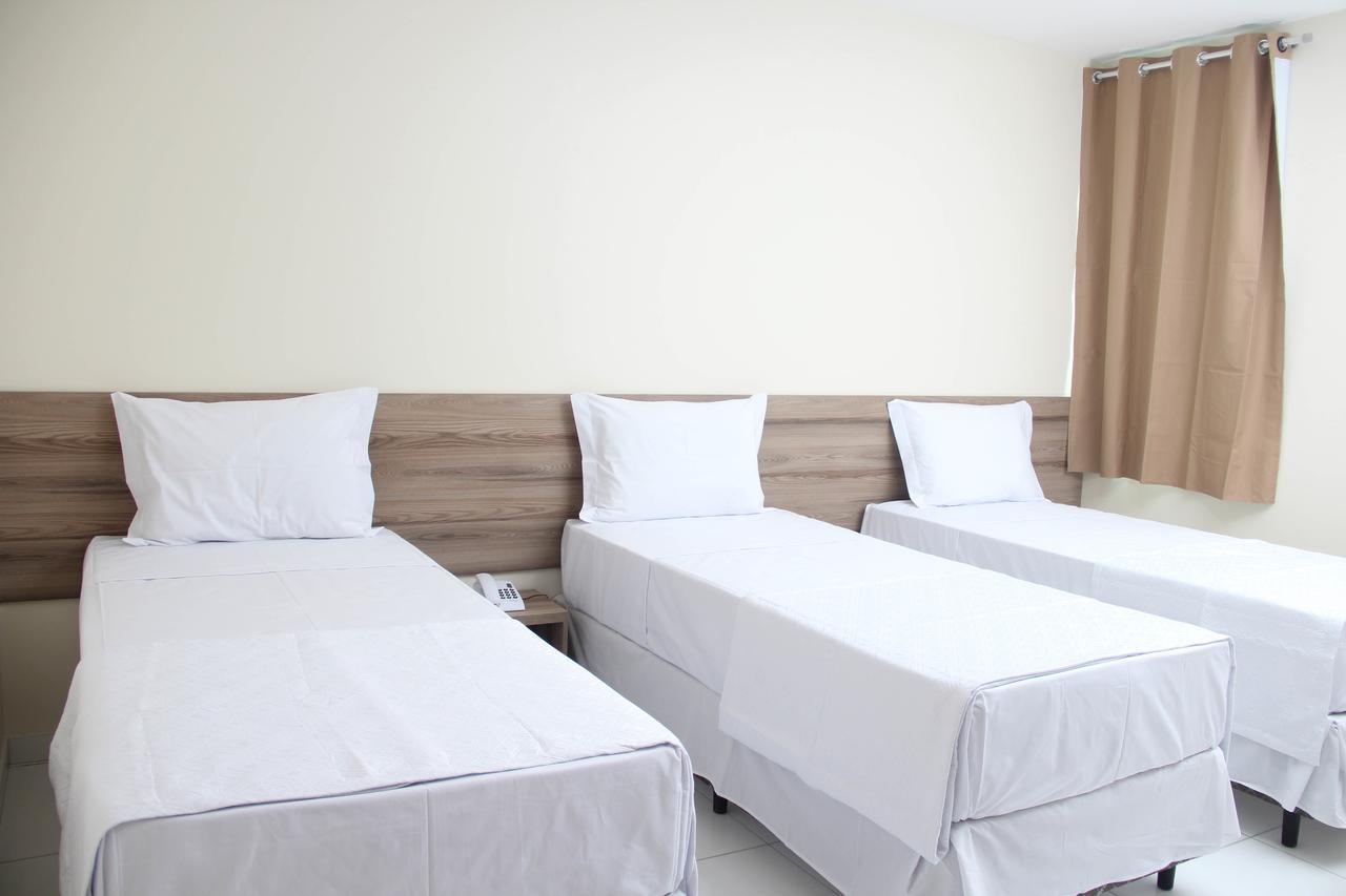 Hotel Executive Delmiro Gouveia Bagian luar foto